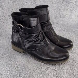 Baretraps Black Faux Leather Ankle‎ Boots with Buckle and Faux Fur Size 7.5M